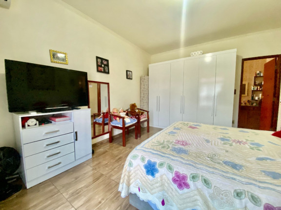 Imagem Casa com 3 Quartos à Venda, 360 m² em Centro - São José