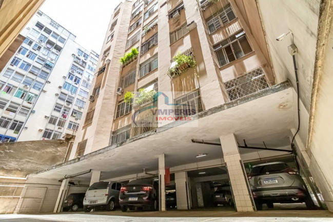 Imagem Apartamento com 3 Quartos à Venda, 133 m² em Copacabana - Rio De Janeiro