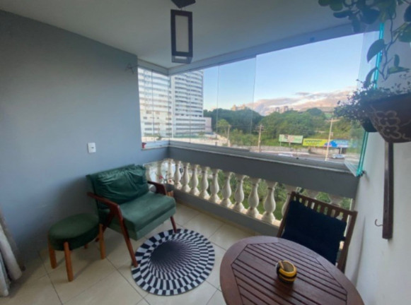 Apartamento com 4 Quartos à Venda, 198 m² em Pituaçu - Salvador