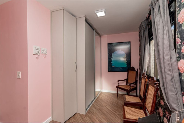 Imagem Apartamento com 2 Quartos à Venda, 90 m² em Higienópolis - Porto Alegre Imagem Apartamento com 2 Quartos à Venda, 90 m² em Higienópolis - Porto Alegre