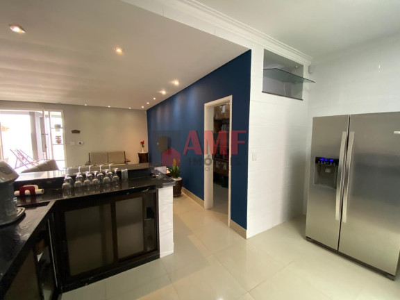 Imagem Sobrado com 5 Quartos à Venda, 323 m² em Centro - Itanhaém Imagem Sobrado com 5 Quartos à Venda, 323 m² em Centro - Itanhaém
