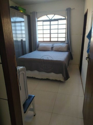 Imagem Casa com 5 Quartos à Venda, 330 m² em Setor Habitacional Arniqueira (águas Claras) - Brasília Imagem Casa com 5 Quartos à Venda, 330 m² em Setor Habitacional Arniqueira (águas Claras) - Brasília