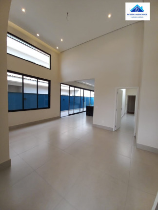Casa de Condomínio com 3 Quartos à Venda, 200 m² em Swiss Park - Campinas