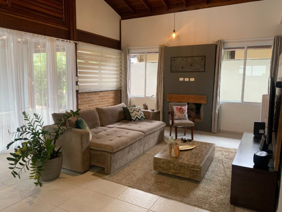 Imagem Casa com 4 Quartos à Venda, 315 m² em Horto Florestal - Ubatuba