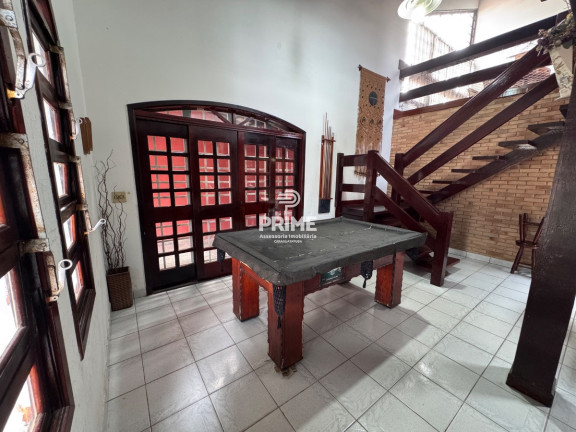 Imagem Sobrado com 5 Quartos à Venda, 360 m² em Martim De Sa - Caraguatatuba