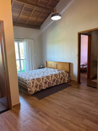 Imagem Casa com 3 Quartos à Venda, 1.000 m² em Mairiporã