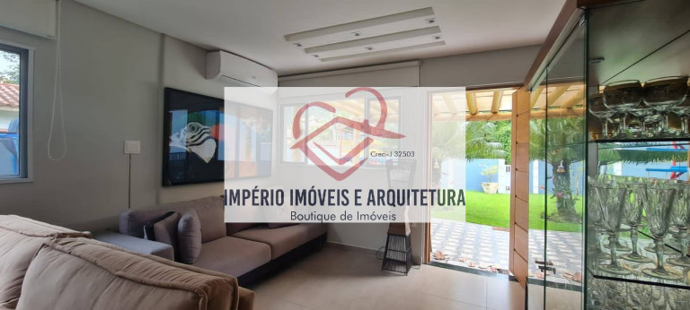 Imagem Casa com 3 Quartos à Venda, 400 m² em Mococa - Caraguatatuba Imagem Casa com 3 Quartos à Venda, 400 m² em Mococa - Caraguatatuba