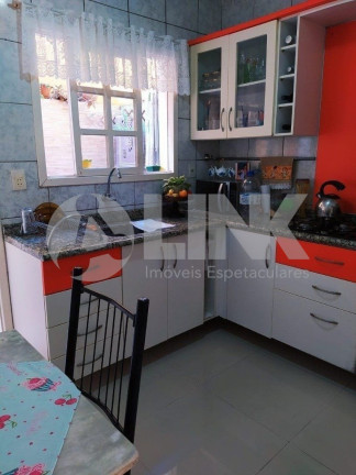 Imagem Imóvel com 2 Quartos à Venda, 66 m² em Jardim Itu - Porto Alegre Imagem Imóvel com 2 Quartos à Venda, 66 m² em Jardim Itu - Porto Alegre