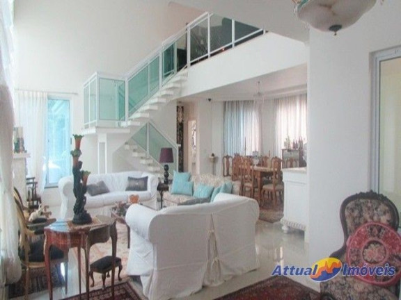 Imagem Casa com 3 Quartos à Venda, 267 m² em Vargem Grande - Teresópolis