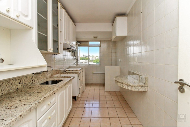 Imagem Apartamento com 2 Quartos à Venda, 71 m² em Santana - Porto Alegre