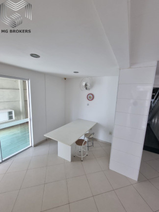 Imagem Imóvel com 4 Quartos à Venda, 250 m² em Barra Da Tijuca - Rio De Janeiro