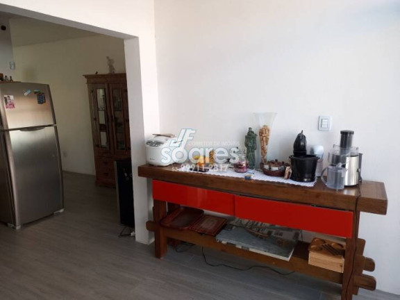 Imagem Sobrado com 2 Quartos à Venda, 143 m² em Laranjal - Pelotas