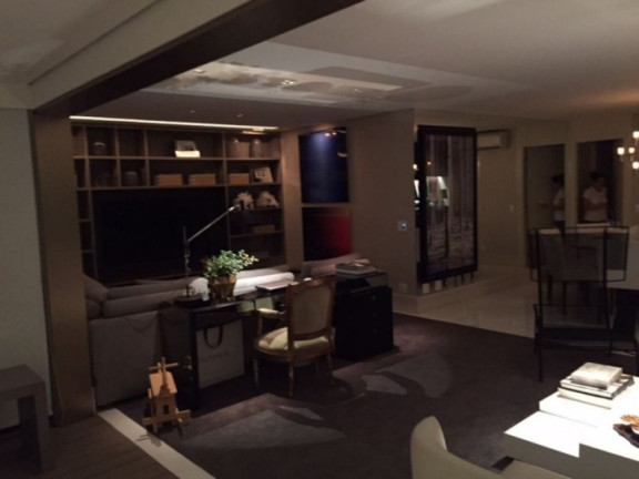 Imagem Apartamento com 3 Quartos à Venda, 162 m² em Vila Nova Conceição - São Paulo Imagem Apartamento com 3 Quartos à Venda, 162 m² em Vila Nova Conceição - São Paulo