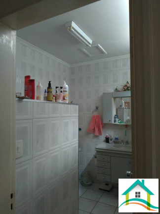 Imagem Sobrado com 2 Quartos à Venda, 206 m² em Vila Pires - Santo André