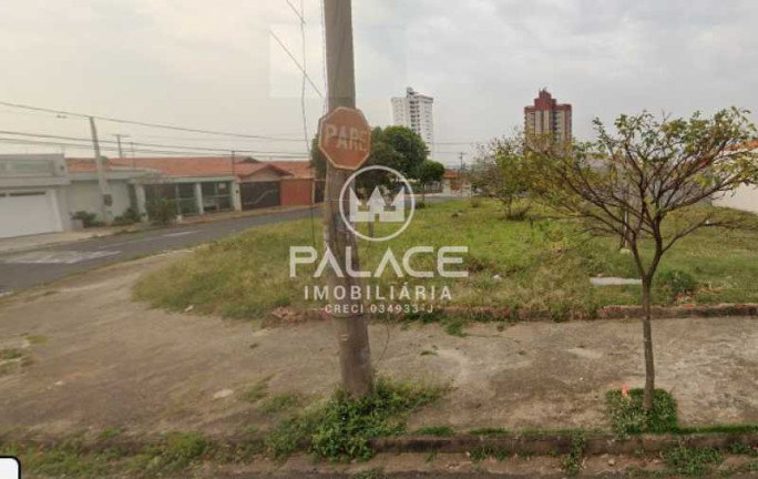 Imagem Terreno à Venda, 358 m² em Castelinho - Piracicaba Imagem Terreno à Venda, 358 m² em Castelinho - Piracicaba