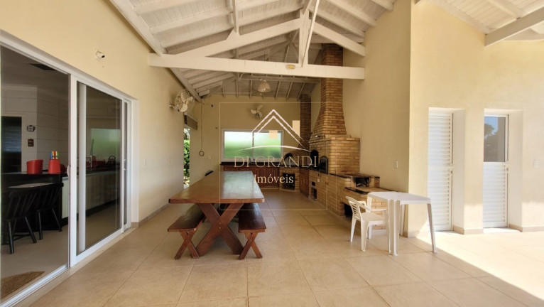 Imagem Casa com 6 Quartos à Venda, 529 m² em Alpes De Guararema - Guararema