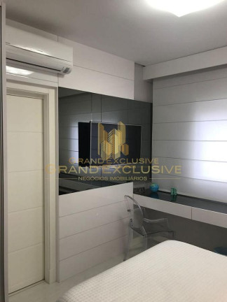 Imagem Apartamento com 3 Quartos à Venda, 132 m² em Centro - Balneário Camboriú Imagem Apartamento com 3 Quartos à Venda, 132 m² em Centro - Balneário Camboriú