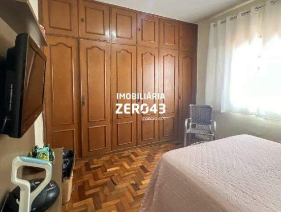 Imagem Casa com 3 Quartos à Venda, 178 m² em Vila Fujita - Londrina Imagem Casa com 3 Quartos à Venda, 178 m² em Vila Fujita - Londrina