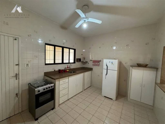 Imagem Casa com 4 Quartos à Venda, 192 m² em Balneario Tupy - Itanhaem Imagem Casa com 4 Quartos à Venda, 192 m² em Balneario Tupy - Itanhaem