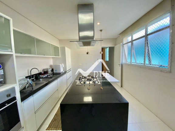 Imagem Casa com 3 Quartos à Venda, 272 m² em Embaré - Santos Imagem Casa com 3 Quartos à Venda, 272 m² em Embaré - Santos