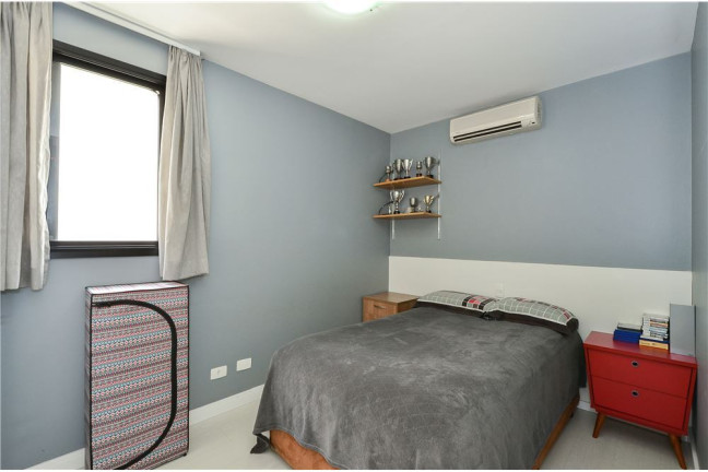Imagem Apartamento com 3 Quartos à Venda, 92 m² em Moema - São Paulo