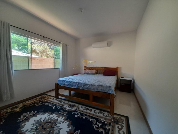 Imagem Casa com 3 Quartos à Venda, 320 m² em Albuquerque - Teresópolis Imagem Casa com 3 Quartos à Venda, 320 m² em Albuquerque - Teresópolis