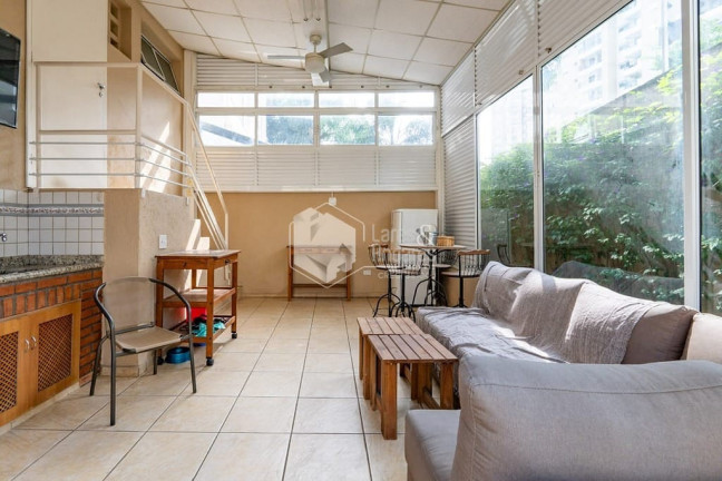 Imagem Casa com 4 Quartos à Venda, 292 m² em Embura - São Paulo Imagem Casa com 4 Quartos à Venda, 292 m² em Embura - São Paulo