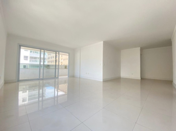 Imagem Apartamento com 4 Quartos à Venda, 220 m² em Pompéia - Santos Imagem Apartamento com 4 Quartos à Venda, 220 m² em Pompéia - Santos
