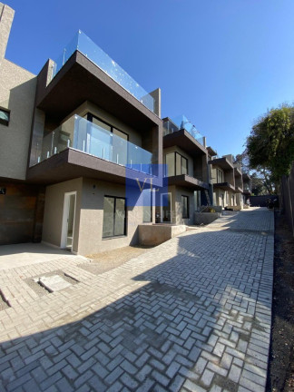 Imagem Casa com 3 Quartos à Venda, 115 m² em Boqueirão - Curitiba Imagem Casa com 3 Quartos à Venda, 115 m² em Boqueirão - Curitiba