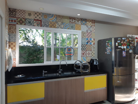 Imagem Casa com 4 Quartos para Alugar ou Temporada, 297 m² em Pium (distrito Litoral) - Parnamirim