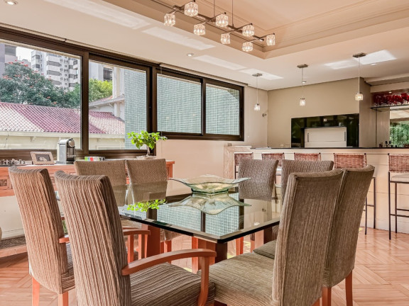 Imagem Apartamento com 3 Quartos à Venda, 243 m² em Rio Branco - Porto Alegre