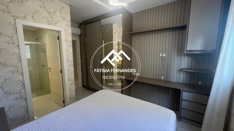 Imagem Apartamento com 4 Quartos à Venda, 268 m² em Meia Praia - Itapema
