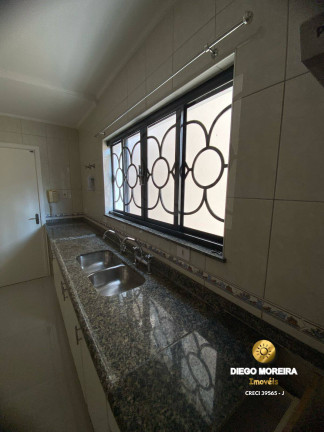 Imagem Casa com 3 Quartos à Venda, 189 m² em Vila Santista - Atibaia