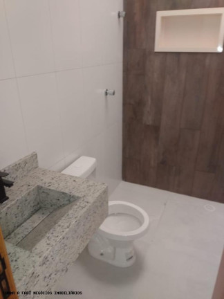 Imagem Casa com 3 Quartos à Venda, 120 m² em Vila Invernada - São Paulo