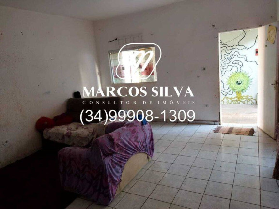 Imagem Casa com 4 Quartos à Venda, 300 m² em Segismundo Pereira - Uberlândia