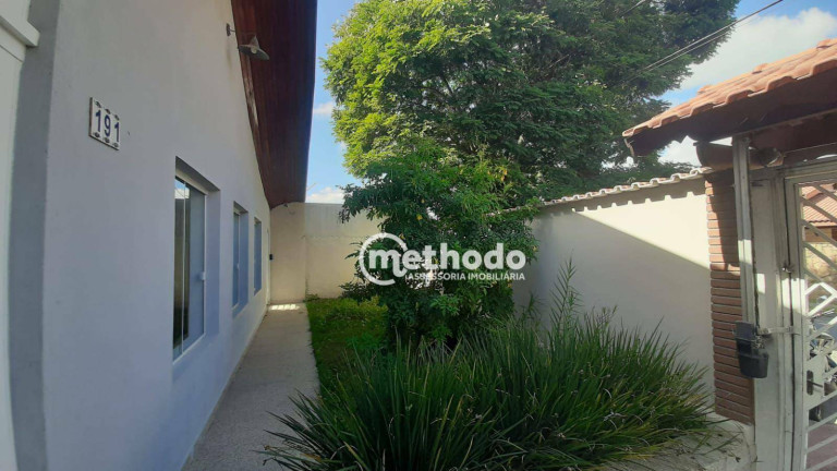 Imagem Casa com 3 Quartos à Venda, 200 m² em Vila Bourghese - Pindamonhangaba Imagem Casa com 3 Quartos à Venda, 200 m² em Vila Bourghese - Pindamonhangaba