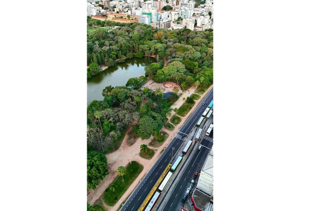Imagem Apartamento com 2 Quartos à Venda, 65 m² em Bom Fim - Porto Alegre Imagem Apartamento com 2 Quartos à Venda, 65 m² em Bom Fim - Porto Alegre
