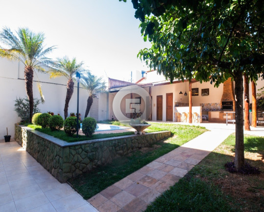 Imagem Casa com 3 Quartos à Venda, 435 m² em Vila Santa Maria - Montes Claros Imagem Casa com 3 Quartos à Venda, 435 m² em Vila Santa Maria - Montes Claros