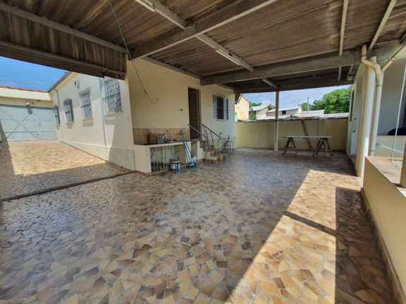 Casa com 3 Quartos à Venda, 200 m² em Vila Augusta - Sorocaba