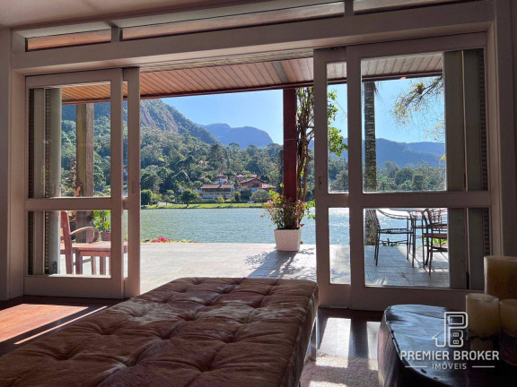 Imagem Casa com 4 Quartos à Venda, 371 m² em Comary - Teresópolis Imagem Casa com 4 Quartos à Venda, 371 m² em Comary - Teresópolis