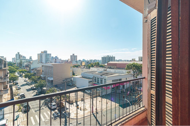 Imagem Apartamento com 3 Quartos à Venda, 97 m² em Azenha - Porto Alegre