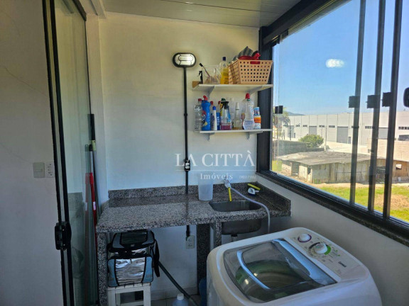 Imagem Imóvel com 2 Quartos à Venda, 52 m² em Cordeiros - Itajaí Imagem Imóvel com 2 Quartos à Venda, 52 m² em Cordeiros - Itajaí