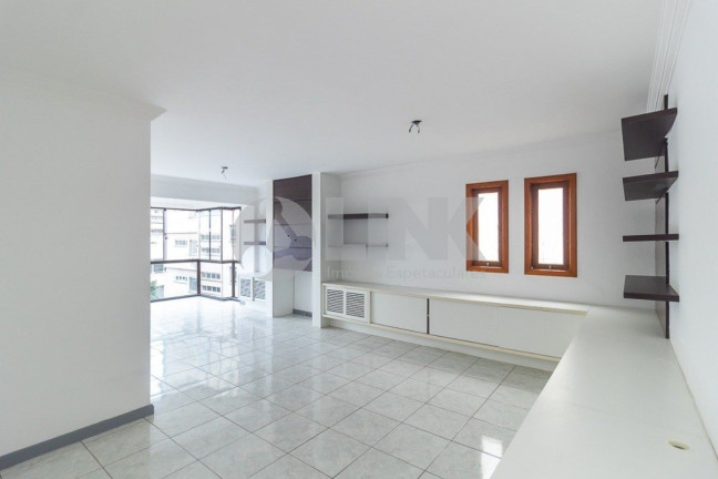 Apartamento com 3 Quartos à Venda, 118 m² em Auxiliadora - Porto Alegre