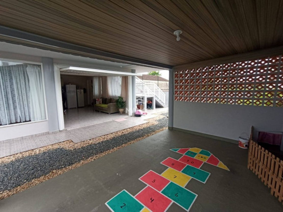 Imagem Casa com 5 Quartos à Venda, 200 m² em Itajuba - Barra Velha