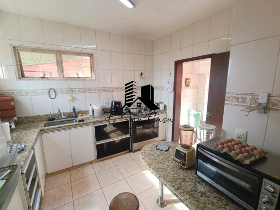 Imagem Casa com 4 Quartos à Venda, 280 m² em Jardim Riacho Das Pedras - Contagem