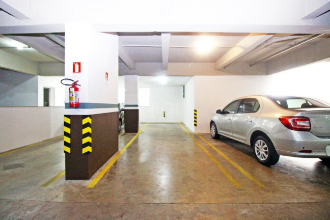 Imagem Apartamento com 3 Quartos à Venda, 288 m² em Menino Deus - Porto Alegre Imagem Apartamento com 3 Quartos à Venda, 288 m² em Menino Deus - Porto Alegre