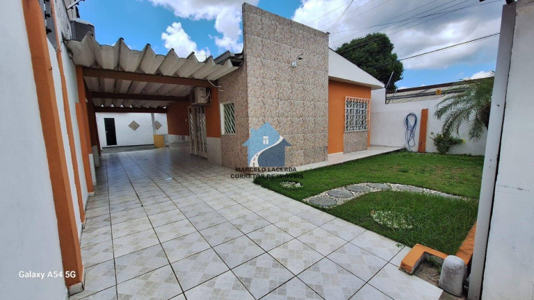 Imagem Casa com 1 Quarto para Alugar, 300 m² em Dom Pedro I - Manaus
