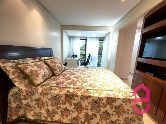 Imagem Apartamento com 3 Quartos à Venda,  em Setor Oeste - Goiânia