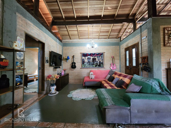 Imagem Casa com 3 Quartos à Venda, 350 m² em Centro - Mairiporã Imagem Casa com 3 Quartos à Venda, 350 m² em Centro - Mairiporã