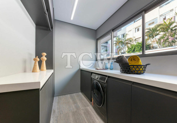 Imagem Apartamento com 3 Quartos à Venda, 147 m² em Itaim Bibi - São Paulo